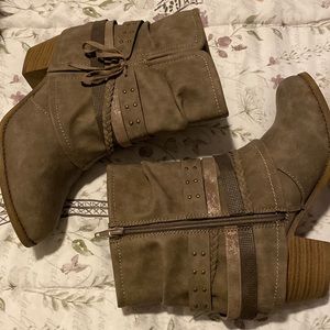 Shimmer by EDL booties